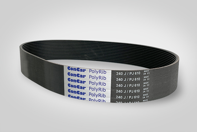 ConCar PolyRib-Rippenriemen auf weißem Hintergrund für den Einsatz in industriellen Antriebssystemen.